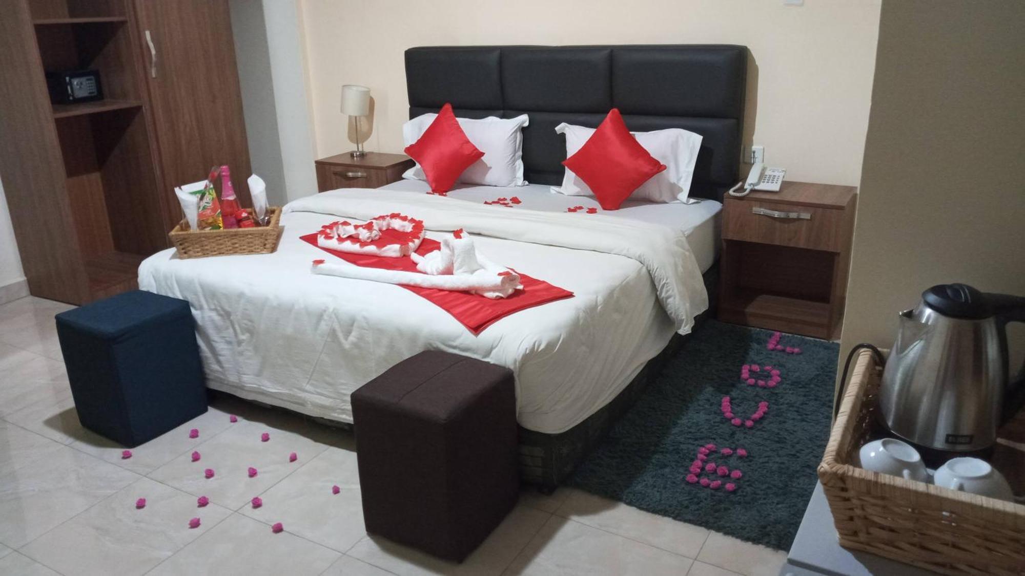 Rhogem Hotel Sekondi-Takoradi Екстер'єр фото