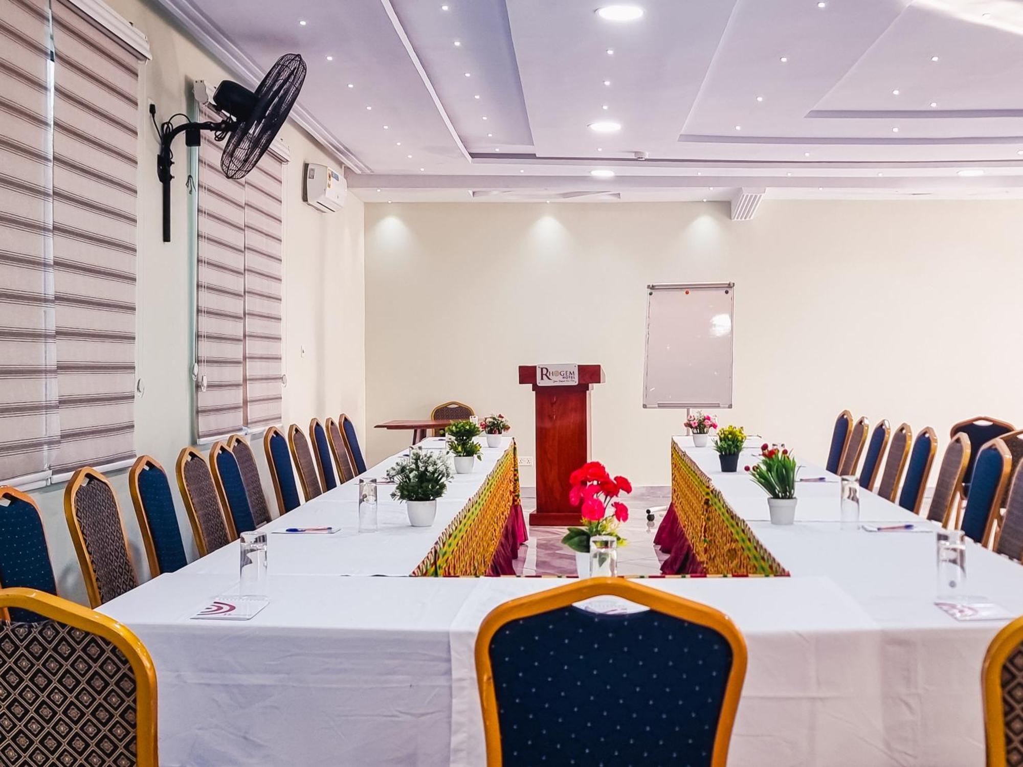 Rhogem Hotel Sekondi-Takoradi Екстер'єр фото