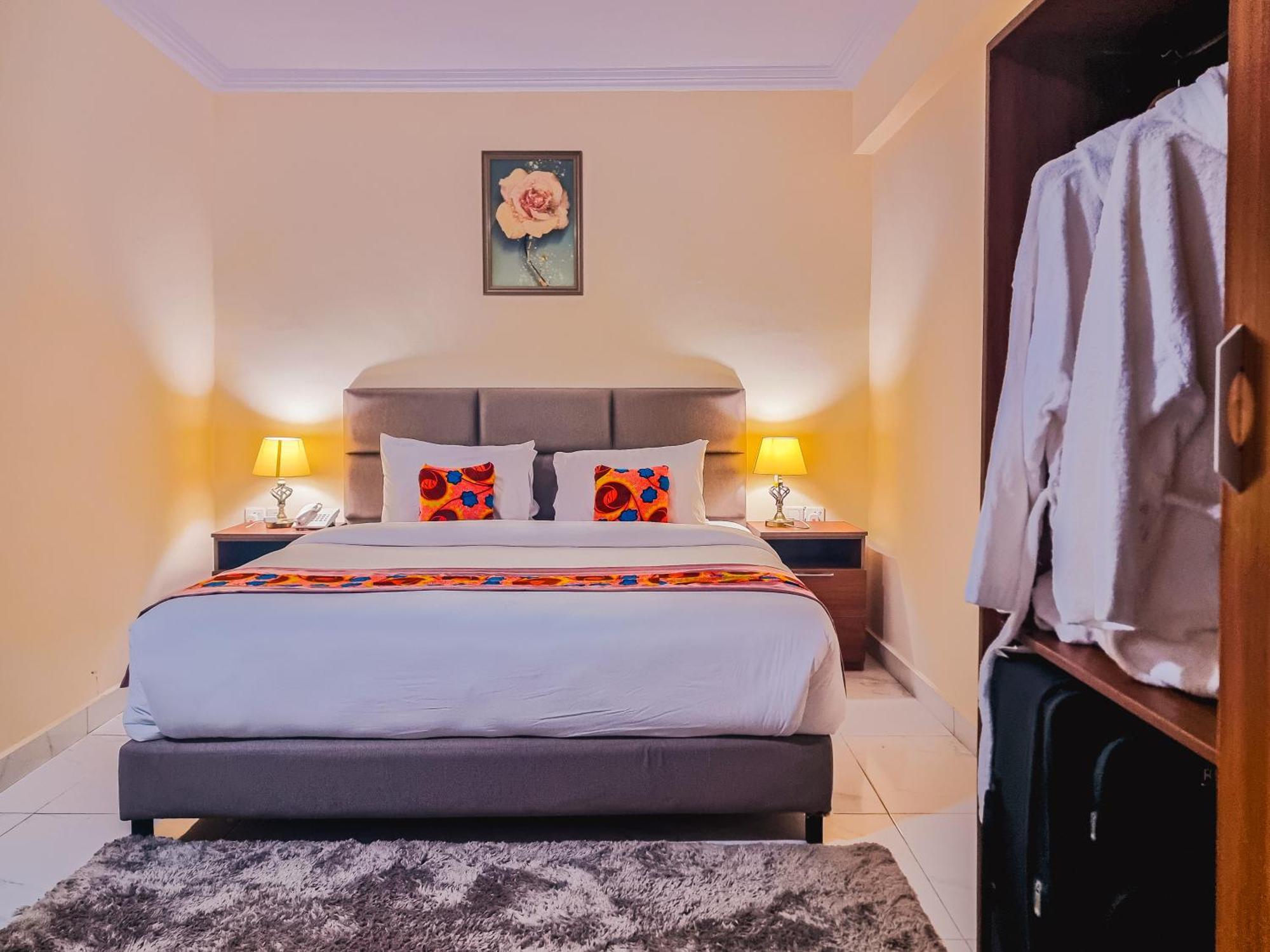 Rhogem Hotel Sekondi-Takoradi Екстер'єр фото