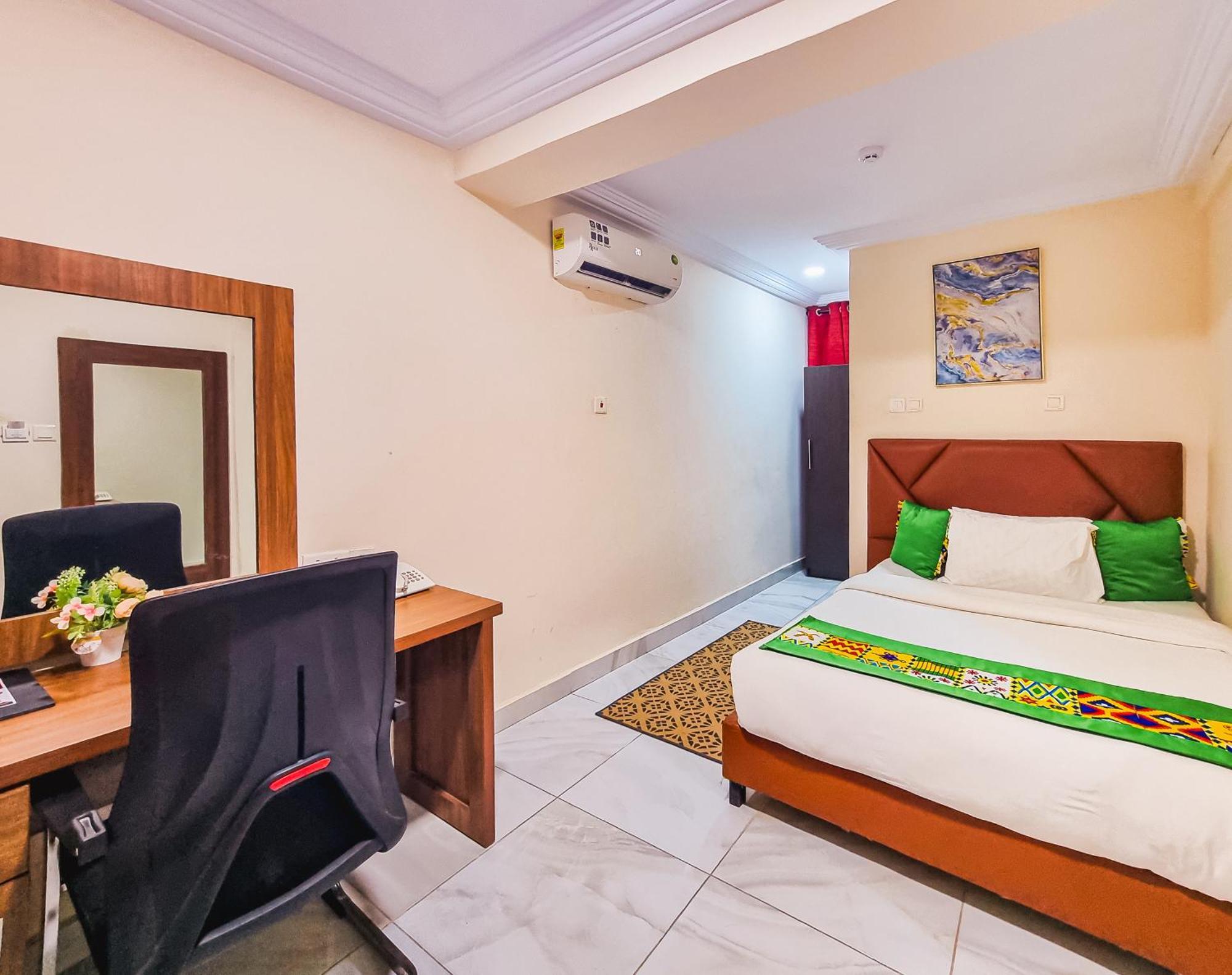 Rhogem Hotel Sekondi-Takoradi Екстер'єр фото